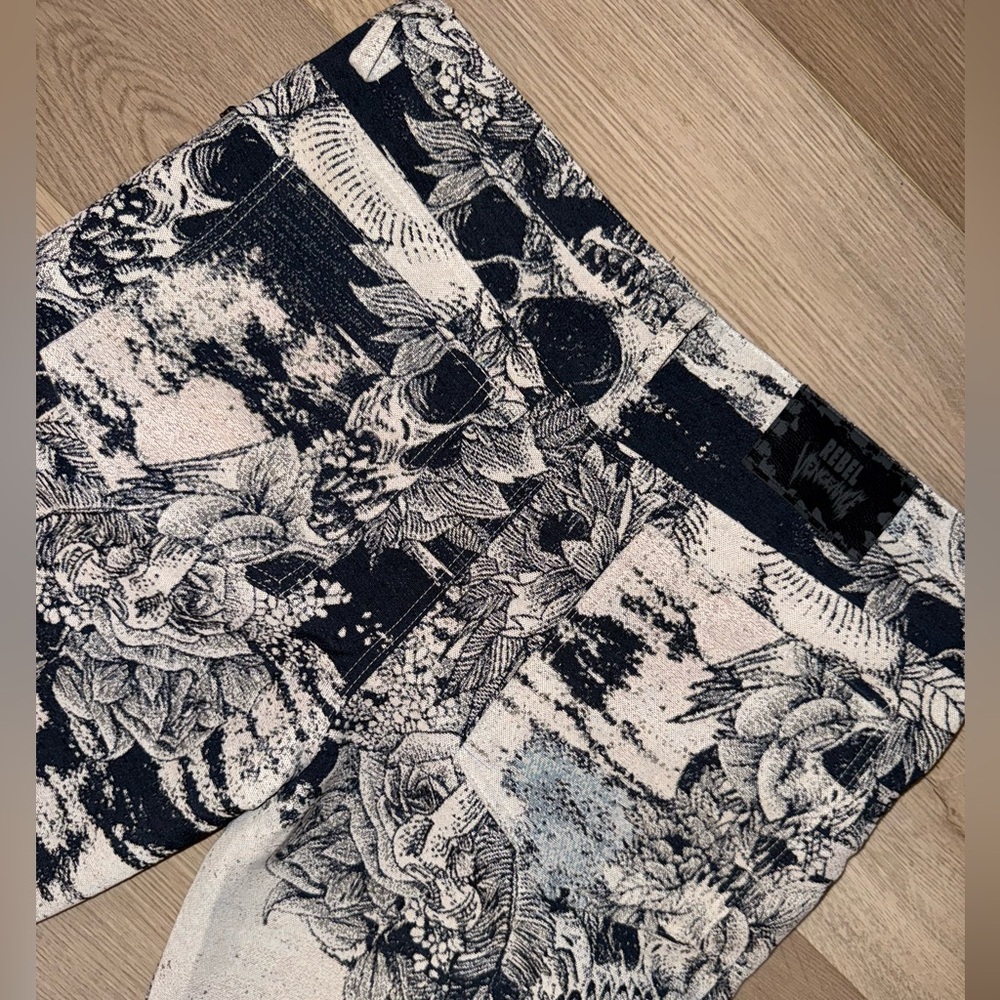 Skeleton Grunge Navy/Ivory Tapestry Heavyweight Straight Cargo Pants 36x32 NEW🔥 - Picture 6 of 11